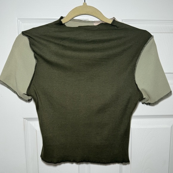 Gilded Intent Color Block Top - Picture 2 of 5